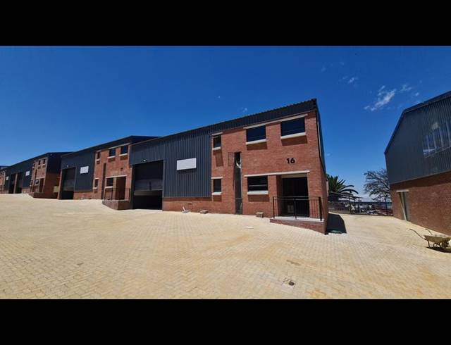 INDUSTRIAL PROPERTY TO RENT IN HALFWAY HOUSE